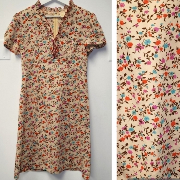 Vintage Dresses & Skirts - Vintage 70s Montgomery Wards Beige Print Floral Spring Dress Size 16